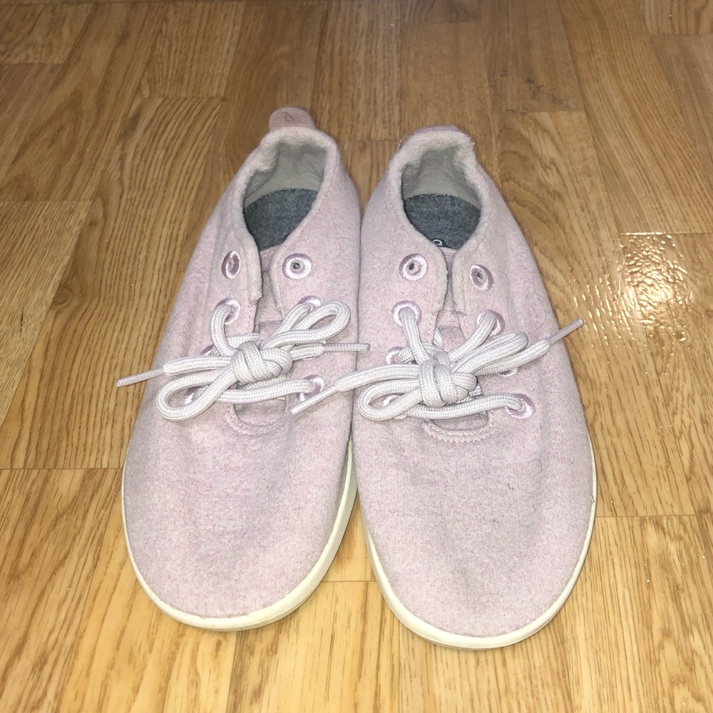 Allbirds Pink Wool Runners - SZ 7 - Like new!